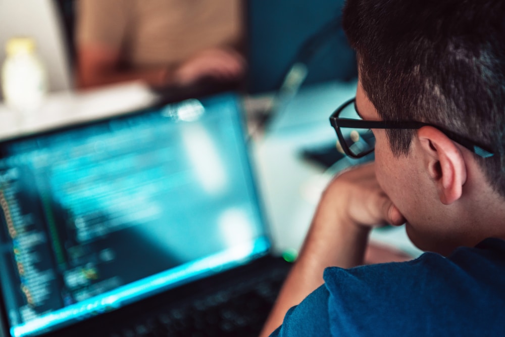 Featured image for “WinDbg-UI blockiert beim Kopieren: Ursachenforschung führt zu Zwischenablage-Deadlock in virtuellen Umgebungen”